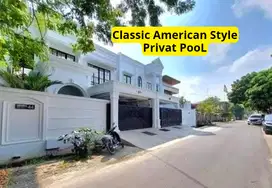 Rumah klasik eropa full perabot siap huni jogja