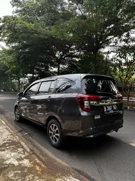 Daihatsu Sigra R MT 2021