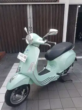vespa primavera abs facelift 2025