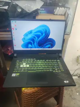 Asus ROG Strix G512LI 15inc Core i7-10750H Ram 16GB/512GB GTX 1650Ti