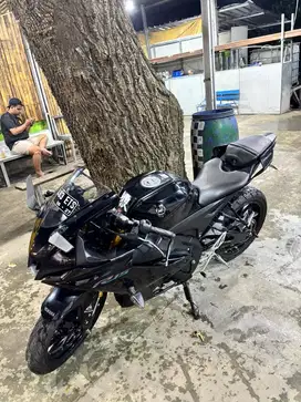 Jual Santai R15 V4 2022