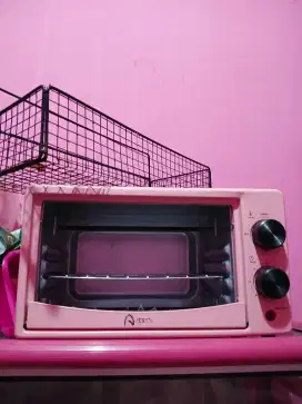 Oven listrik warna pink