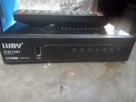 STB luby mulus udah 47 Chanel siap pakai perlengkapan  remote kabel