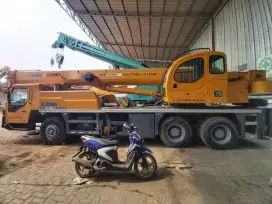 Mobile crane xcmg QY25 tahun 2025