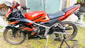 Kawasaki Ninja RR mulus pisan
