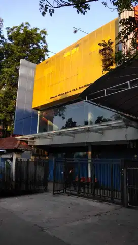 EM318 Dijual Ruko 4 LT Bagus Strategis Murah Tengah Kota di Undaan