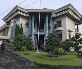 Dijual Rumah Mewah Lokasi Strategis Perum Bukit Sari Semarang