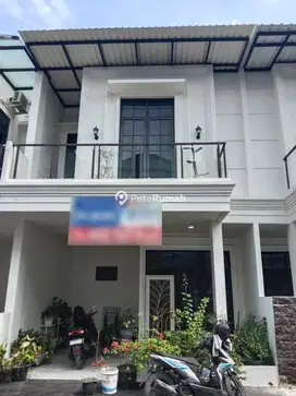 DIJUAL VILLA DAERAH MEDAN HELVETIA KOMPLEK REYHAN HAUS (DEVIN)