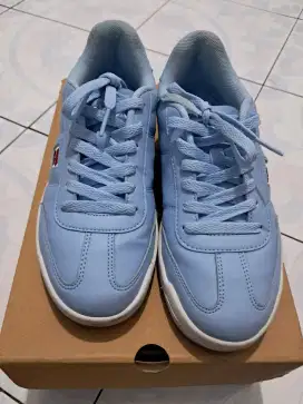 Sepatu Fila Portland Original Size 38