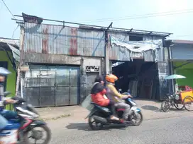 Dijual Ex Bengkel Las Lokasi Jalan Raya Tapos Cimanggis Depok