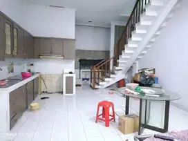 DIJUAL HUNIAN 3 LT  & LB 225 M- KARTINI- JAKPUS