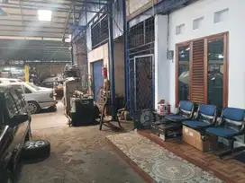 Rumah Dijual Dengan Tanah Luas 1100 m2 an Cocok Untuk Cluster