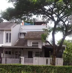 rumah hook regensi melati mas