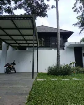 Disewakan Rumah Murah 2lt Mewah Di Isen Darmo Harapan Surabaya Barat