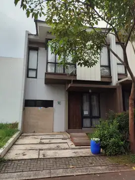 di jual rumah kota wisata minimalis 2 lantai