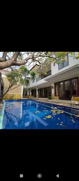 dijual rumah mewah di kemang timur Jakarta selatan