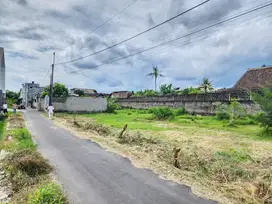 Tanah Dalam Ringroad di Trihanggo SHM Pekarangan Luas 90-an m2