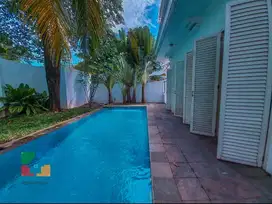 Dijual rumah dalam Townhouse di Kemang jakarta selatan