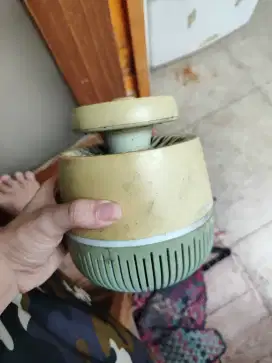 alat pengusir dan pembasmi nyamuk dan serangga lain