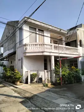 RUMAH KOKOH di TAMAN WISMA ASRI 1, BEKASI UTARA