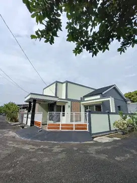 RUMAH BARU DI HOOK TANAH 155 M²