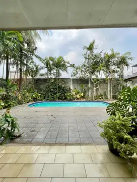 Rumah 1 lantai di Kebayoran Baru, jakarta Selatan
