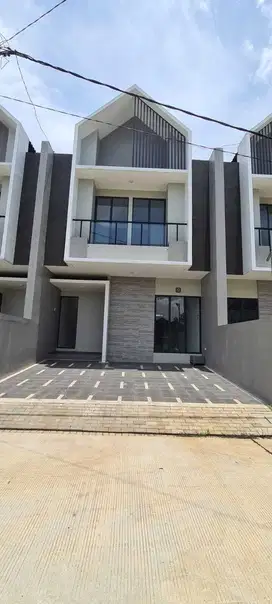 Dijual Segera Rumah Minimalis Kompleks Batununggal Indah Kota Bandung