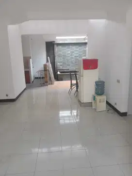 Dijual Rumah Bagus Kompleks Mekarwangi Kota Bandung