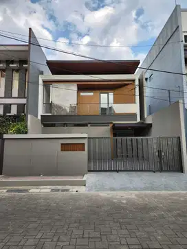 Dijual Rumah Baru Siap Huni Kompleks Batununggal Kota Bandung