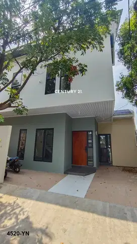 Dijual Rumah Hook 3 Lantai Lokasi Strategis Di Ciledug