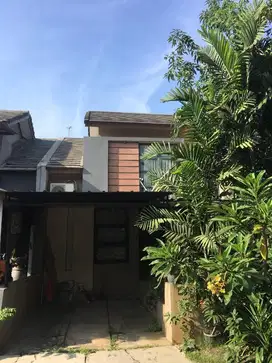 Disewakan murah rumah.huni di cibubur Residence strategis  akses tol
