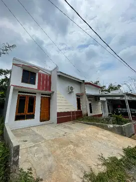 RUMAH READY SIAP HUNI DI DEKAT STASIUN CILEJIT