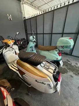 Vespa lx batik low km dan royal alloy low km
