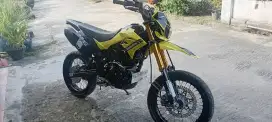 Kawasaki dtraker