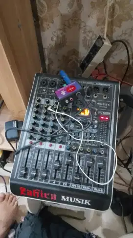 Jual mixer speker dan 2 buah mic