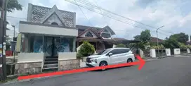 Tanah murah dibawah harga pasar ring 1 kampus UGM bonus bangunan rumah