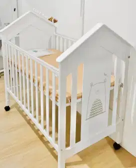 baby crib little equi