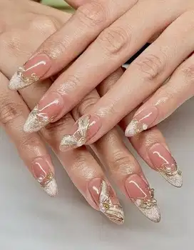 Nail terapist, salon kuku