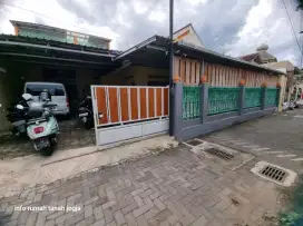 Jual rumah dekat jln raya kusumanegara