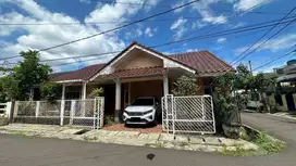 Rumah Nyaman 5 Kamar di Sarana Indah Permai – Tangerang Selatan