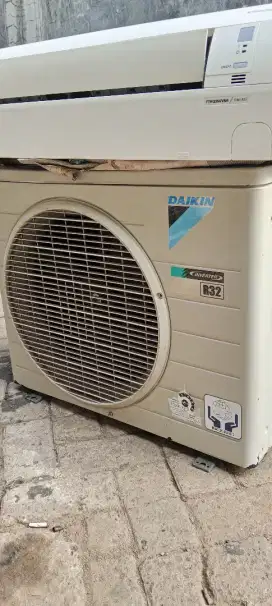 Ready unit 1½ PK Daikin flash inverter full ORI full freon