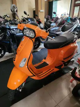 S 125 orange 2021 gbm