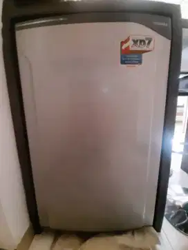Kulkas Mini 1 Meter