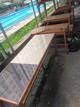 Meja warkop / cafe