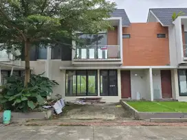 DIJUAL RUMAH DI MYFAIR RESIDENCE MEDAN (NEGO)
