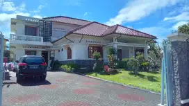For Sale Rumah Mewah nan Asri di Sukabumi