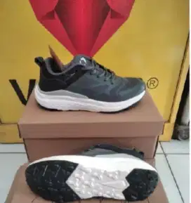 Sepatu trail astec original size 40 dan 41 murah