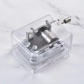 Musik Box Acrylic Manual Kotak Musik Hadiah Ulang Tahun Kado Putar