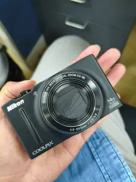 Nikon Coolpix S8200 S 8200