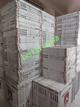 Granit uk 60x60 putih polos